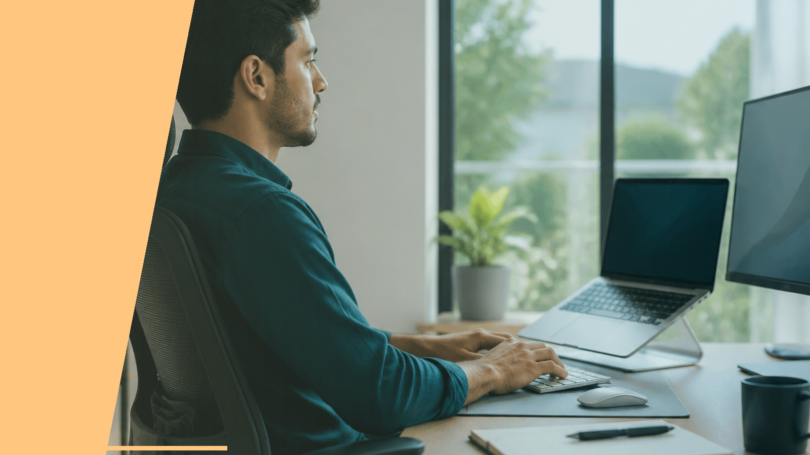 Estación de trabajo en casa con criterios de ergonomía para teletrabajo